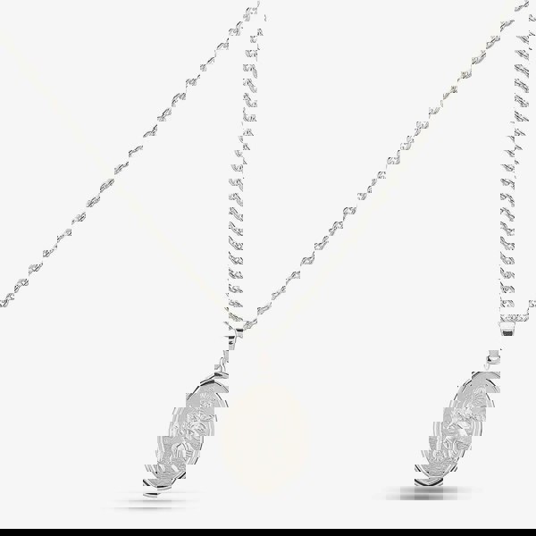 T. H. Baker Silver Oval St Christopher Chain P30-8031-SC118