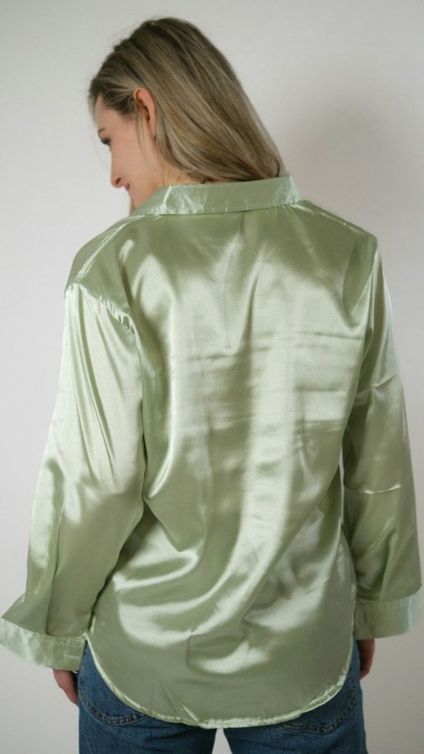 The Colourful Aura Green Silk Satin Plain Long Sleeve Solid Print Loose Shirt