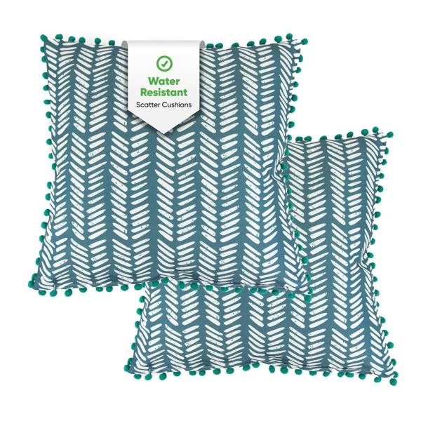 Gardenwize Pair of Outdoor Scatter Cushions – Teal Fern Design