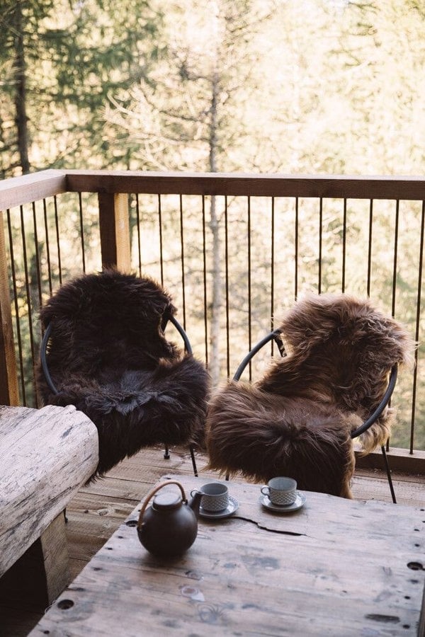 UK Sheepskin | Short Wool | 90-100 cm Natural Dark Brown