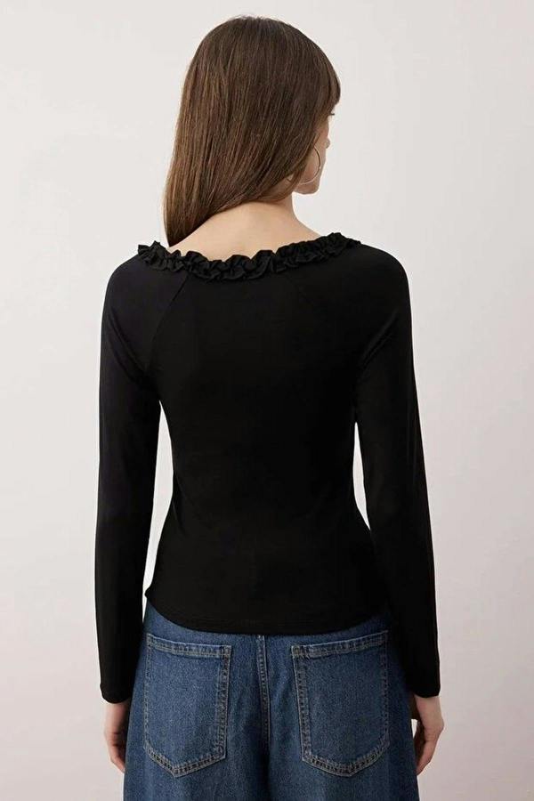 WOVCOR Gathered Long-Sleeved Stretch Knit Blouse