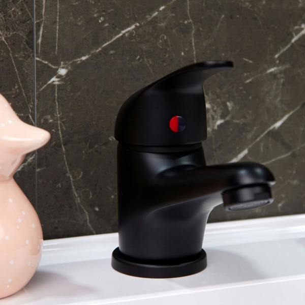 Flode Mien | Mono Basin Mixer Tap | Matt Black