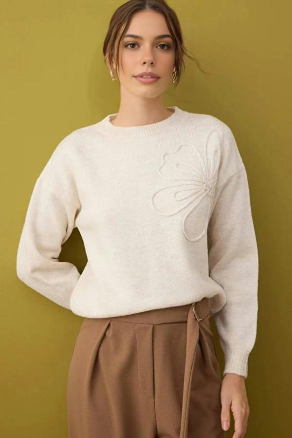 WOVCOR Soft-Textured Floral Patterned Knit Sweater