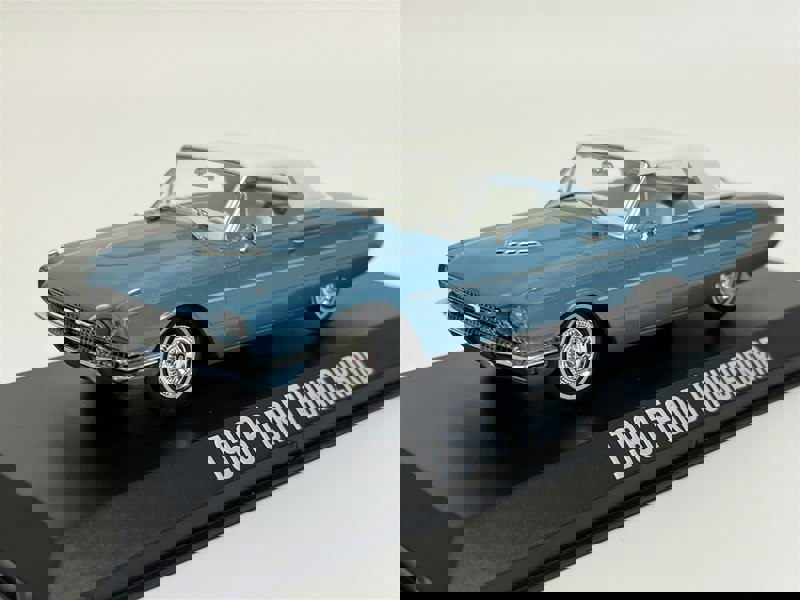 Greenlight Thelma & Louise 1966 Ford Thunderbird Top Up Blue 1:43 86619
