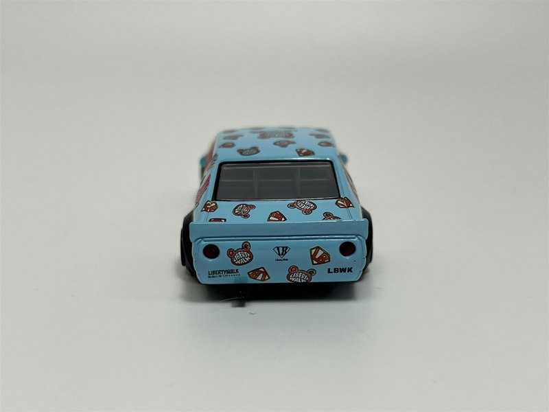 Mini GT Nissan Skyline Kenmeri Liberty Walk LBWK Kuma RHD 1:64 Mini GT MGT00698R