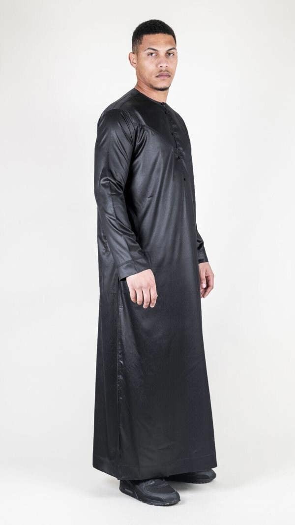 Infinity Leather Men's Thobe Robe Satin Emirati Islamic Jubba Eid Regular Fit