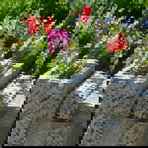 Daisy Design Stone Cast Garden Bench