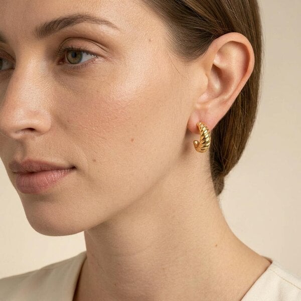 Cachet London Tetsu Gold Hoop Earrings