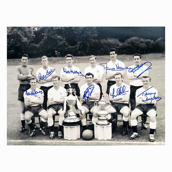 Unbranded 1961 Double Winners photo signed by 8. — Premium framing