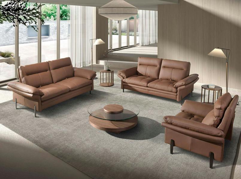 Angel Cerdá Round Tempered Glass and Walnut Coffee Table 2052