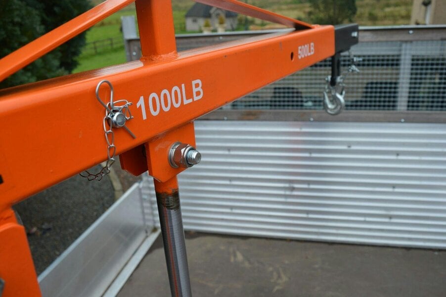 Rock Machinery 1000lb Swivel Lifting Crane With Winch