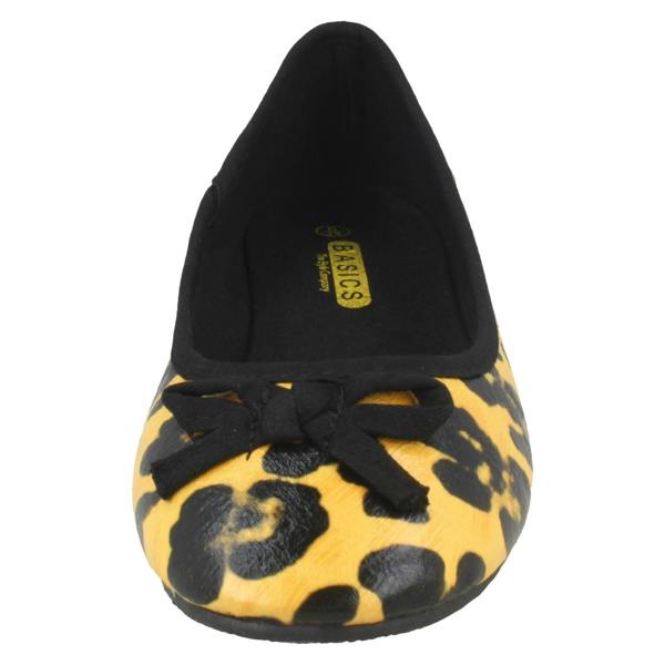 BASICS Ladies Basics Casual Flats