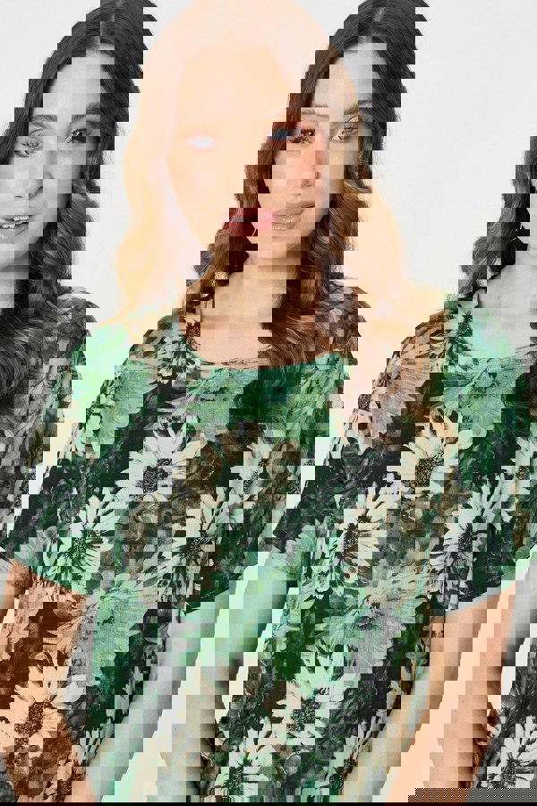 Green | Floral Short Sleeve Knee Length Shift Dress
