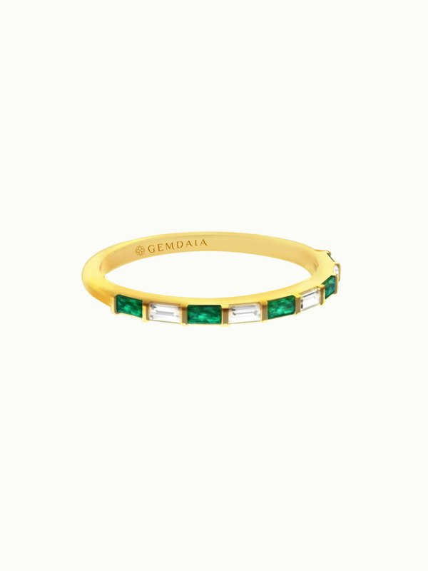 Gemdaia Emerald Serenity Ring