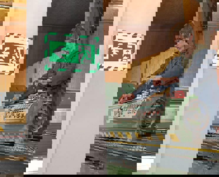 Durable DURAFRAME Adhesive Magnetic Hazard Frame | 2 Pack | A4 Green & White