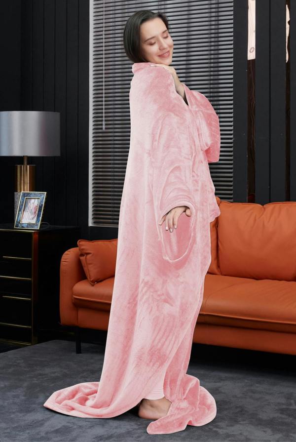 Wearable Lounge Blanket