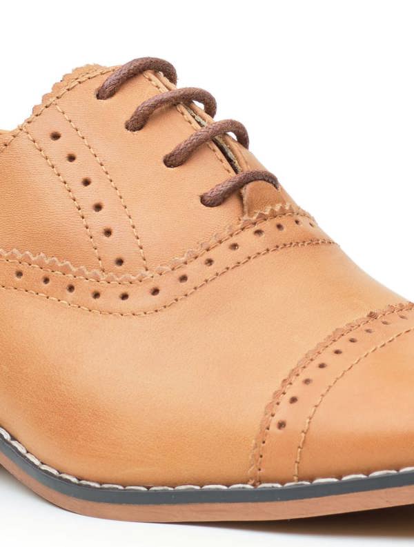 boys tan leather shoes