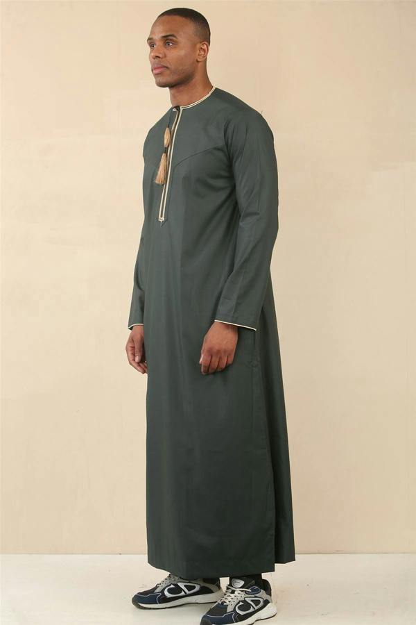 Infinity Leather Men's Omani Eid Thobe  Saudi Emirati Jubba Robe