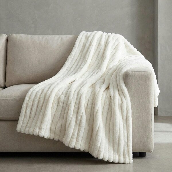 Garden Greatness Thick & Soft Ivory Faux Fur Throw