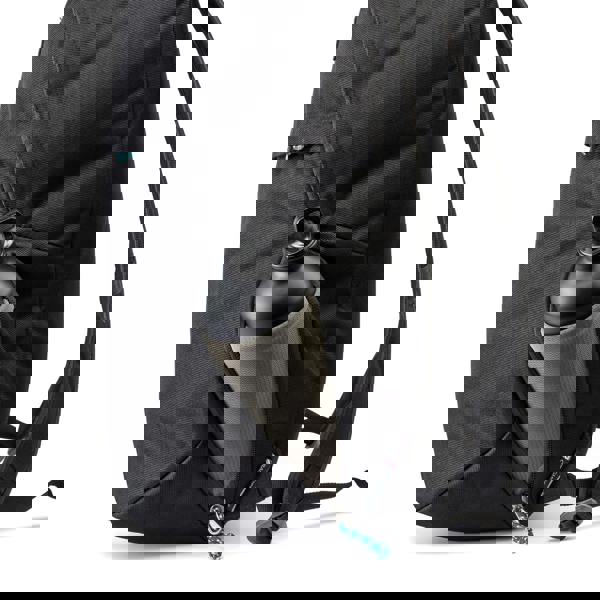 Craghoppers Kiwi Classic 22L Backpack - Black - 