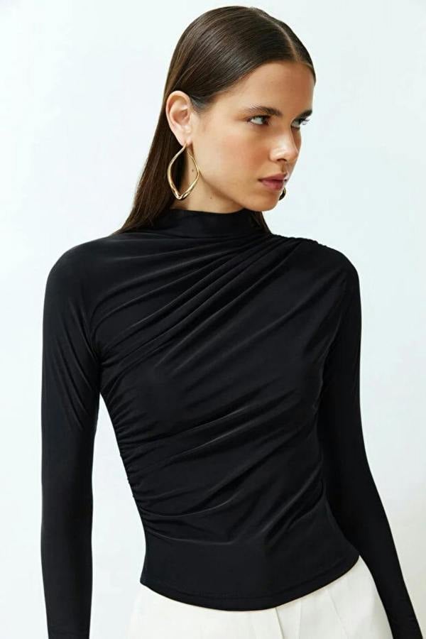 Hoxton Gal Ruched Square-Neck Fitted Stretch Knit Blouse