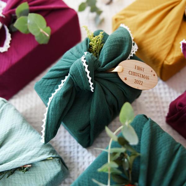 Reusable Burgundy Lace Trimmed Fabric Gift Wrap - alternative angle