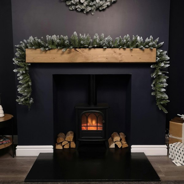 Samuel Alexander 2.7m x 25cm Snow Tipped Plain Christmas Garland with 200 Tips