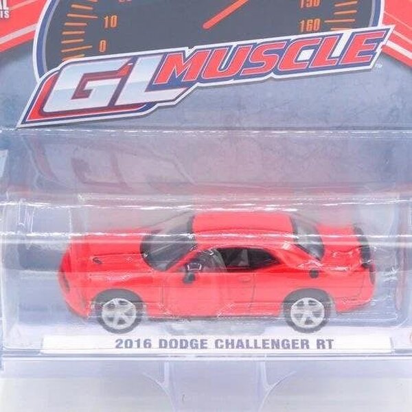 MCSlots Dodge Challenger RT 2016 Torred 1:64 Scale Greenlight 13370D