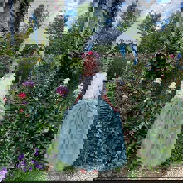 Felicity Set Sage Green modelled by young girl