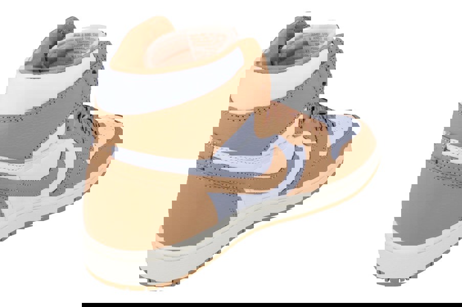 Nike Air Jordan 1 Retro Hi Og Womens Trainers Fn6622  201 - Praline White Sail 201 - Photo 2