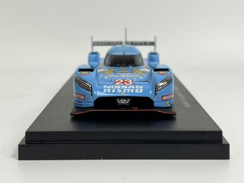 Ebbro Nissan GTR LM Nismo 2015 24 Hr Le Mans Manchester City FC 1:43 Ebbro 45251