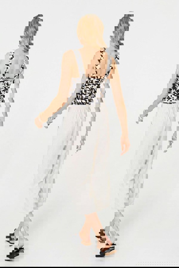 Black | Floral Sleeveless Split Front Crop Top
