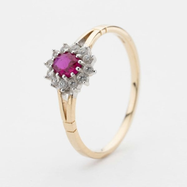 T. H. Baker 9ct Yellow Gold Red & Clear Crystal Cluster Ring DIV006R