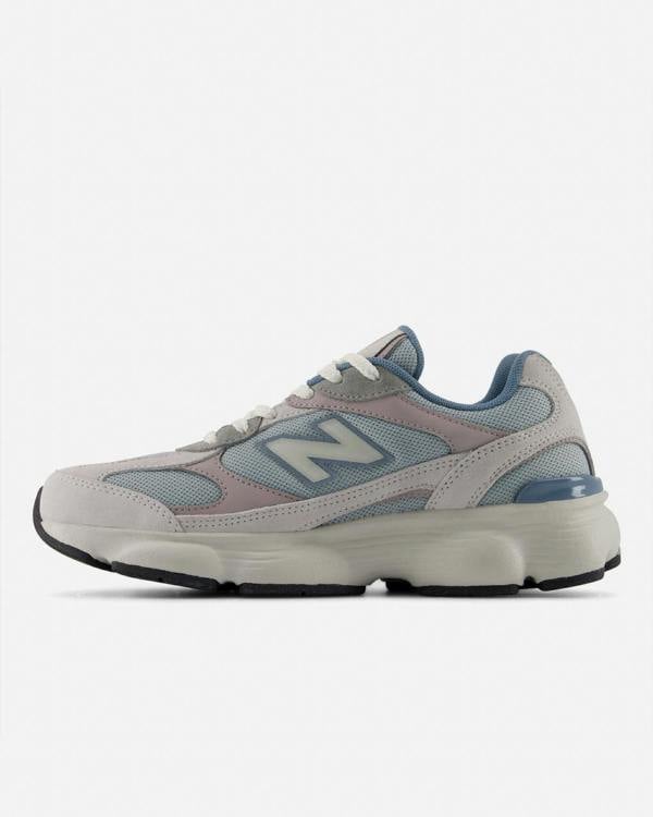 New Balance 603 Womens Trainers - Light Zinc Blue | CHO | Designer Womens Trainers