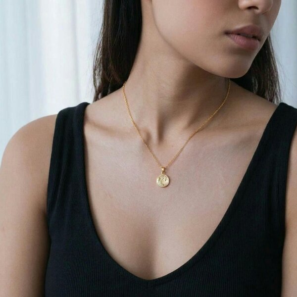 Uchi & Soto Nami Gold Wave Pendant