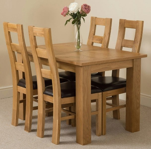 That's Furniture Hampton Small Oak Extending Dining Table with Yale Oak Chairs
