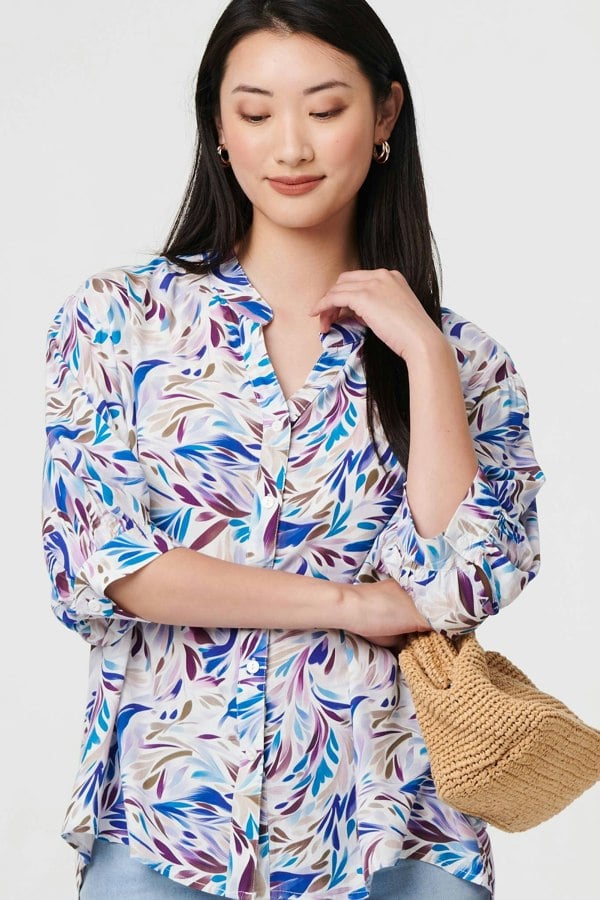 Blue | Abstract Curve Hem 3/4 Sleeve Shirt
