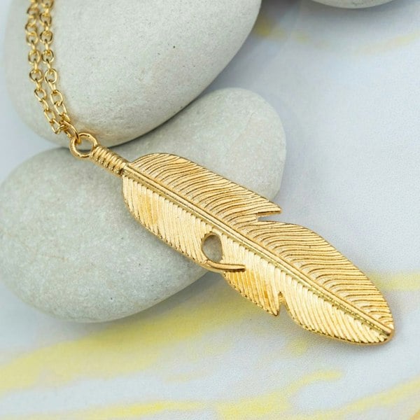 The Colourful Aura Large Gold Feather Leaf Charm Dainty Statement Pendant Necklace