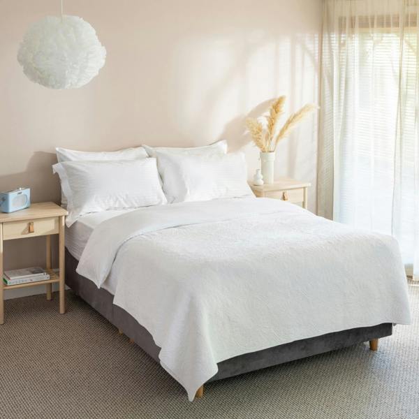 White Cotton Quilted Bedspread - summer, detail view | Soak and Sleep