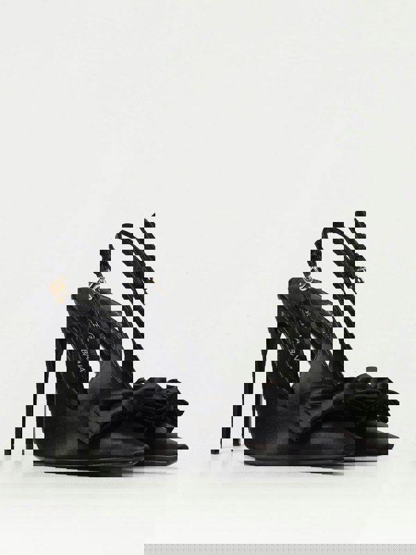 207437776.jpg