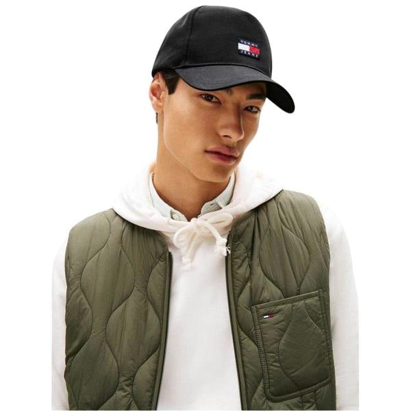 Tommy Jeans Logo Adjustable Trucker Cap - Black - 