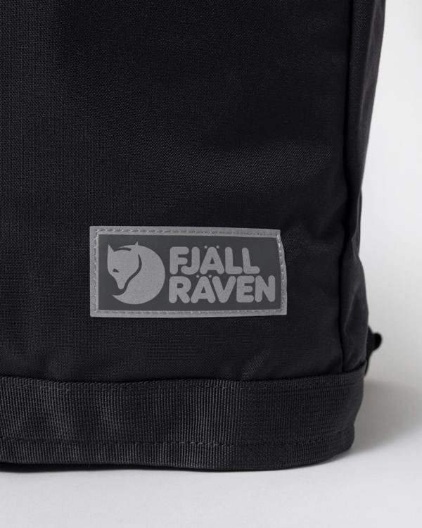 logo detail of Fjallraven Vardag 22L Unisex Totepack in Coal Black 037