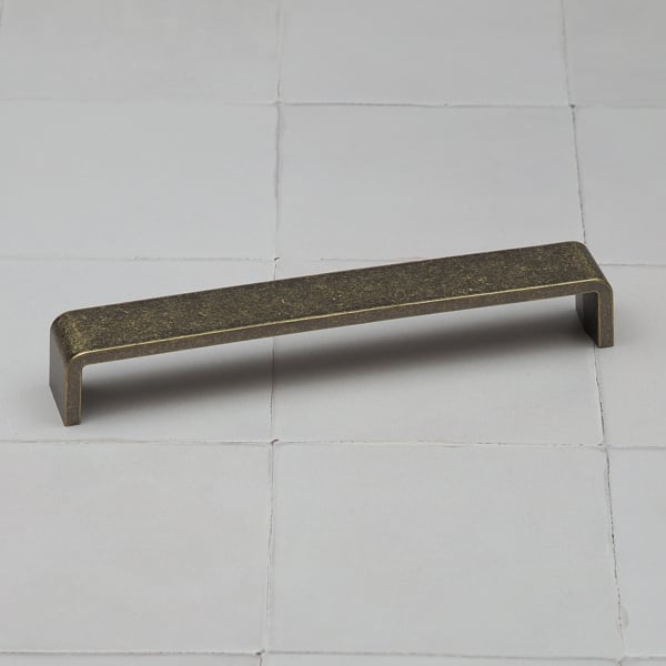 Handle & Home Antique Brass D-Bar Handles