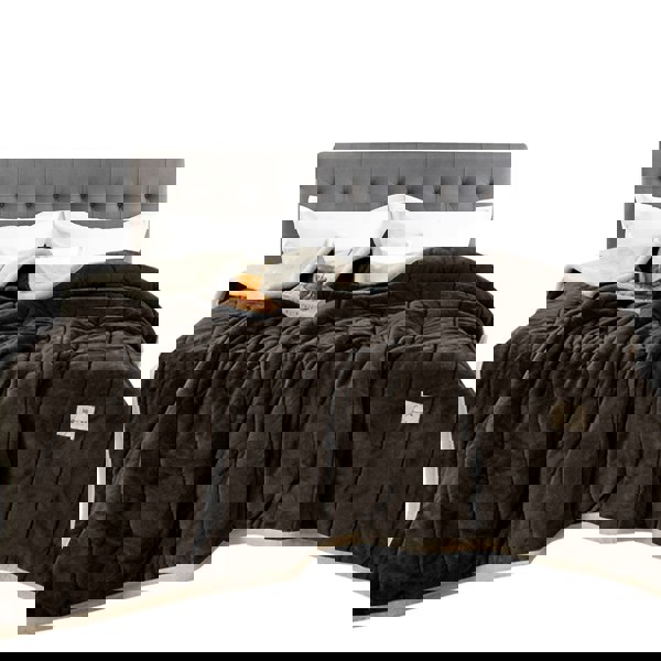 goodgoodhome Anycozy Blanket Dark Brown Fleece Autumn Winter Warm 3 Layers Thicken Flannel Soft Comfortable Warmth Quilts Washable 120x200cm