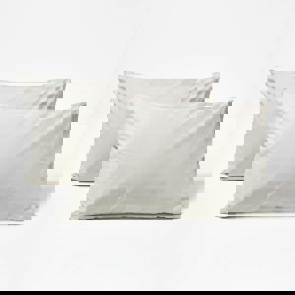 HOMESCAPES Crisp & Cool 200 TC Egyptian Cotton Percale Kids' Pillowcases – 40 x 60 cm, 2 Pack