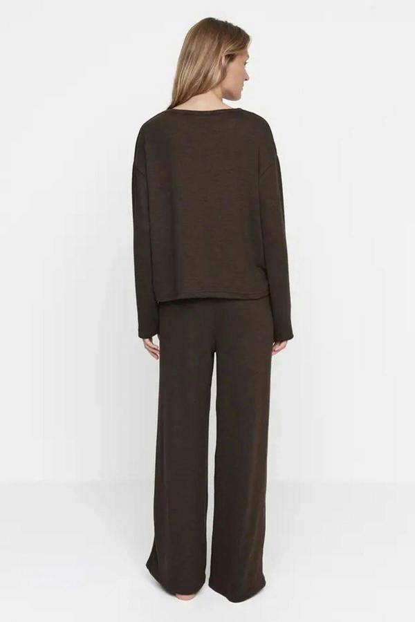 WOVCOR 2-Piece Ribbed Long-Sleeve Pajama Set