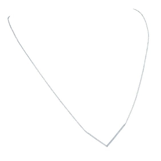 Reeves & Reeves 14K Solid White Gold Diamond Arrow Necklace
