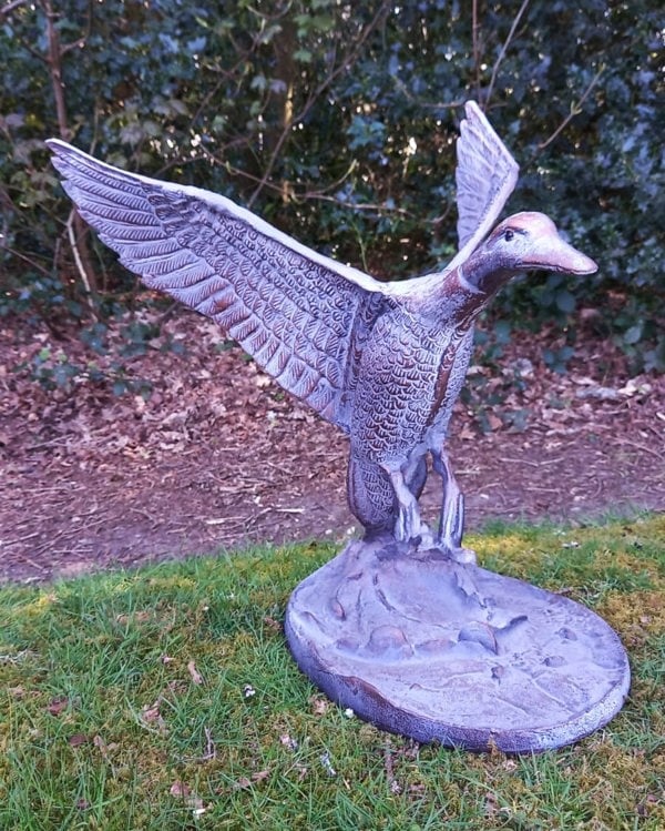 Inspirational Gifting Flying Duck Garden Sculpture Ornament Decor