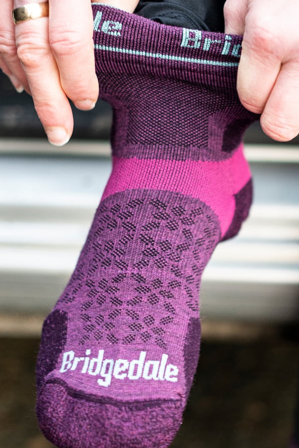 Bridgedale Women's Lightweight Merino Performance Hiking Crew Socks {BR-710652}
