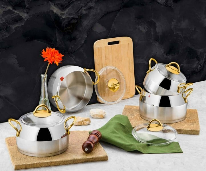 Rozi Venus Collection 8-piece Stainless Steel Cookware Set (Gold Handles)